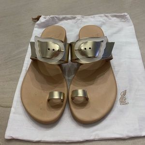 Toe Sandals
